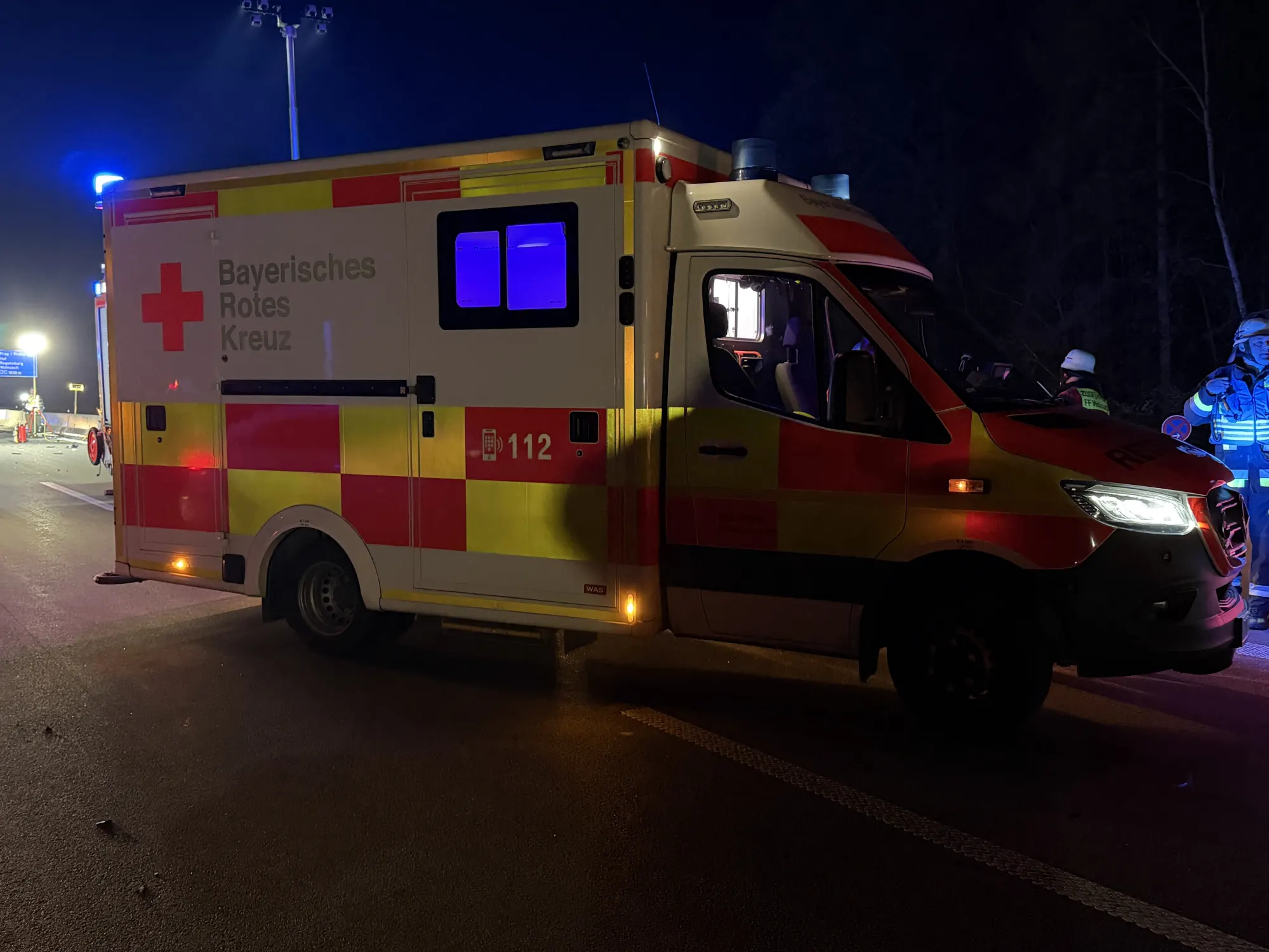 8-Jähriger von Auto erfasst und schwer verletzt