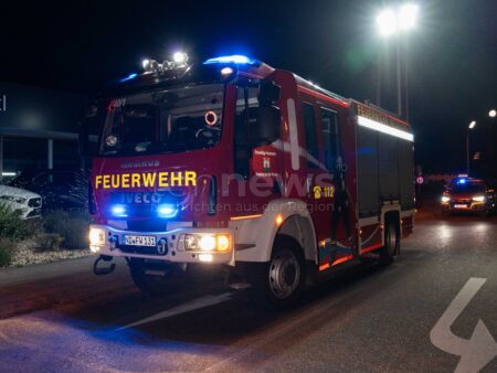 ANSBACH – 🔥 Ein 55-Jähriger löschte am Dienstag (17.06.2025) einen Küchenbrand mit Pulverlöscher. Küche verrußt, Schaden bis 20.000 €. 🚒