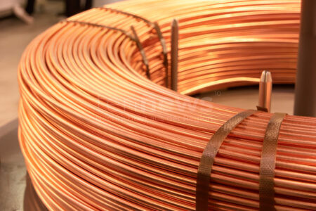 PLEINFELD - ⚡ Kupfer-Diebstahl am Dienstag (10.06.2025)! Täter knacken Stromkasten und stehlen 45 Meter Kabel für 4.000 Euro! 💰
