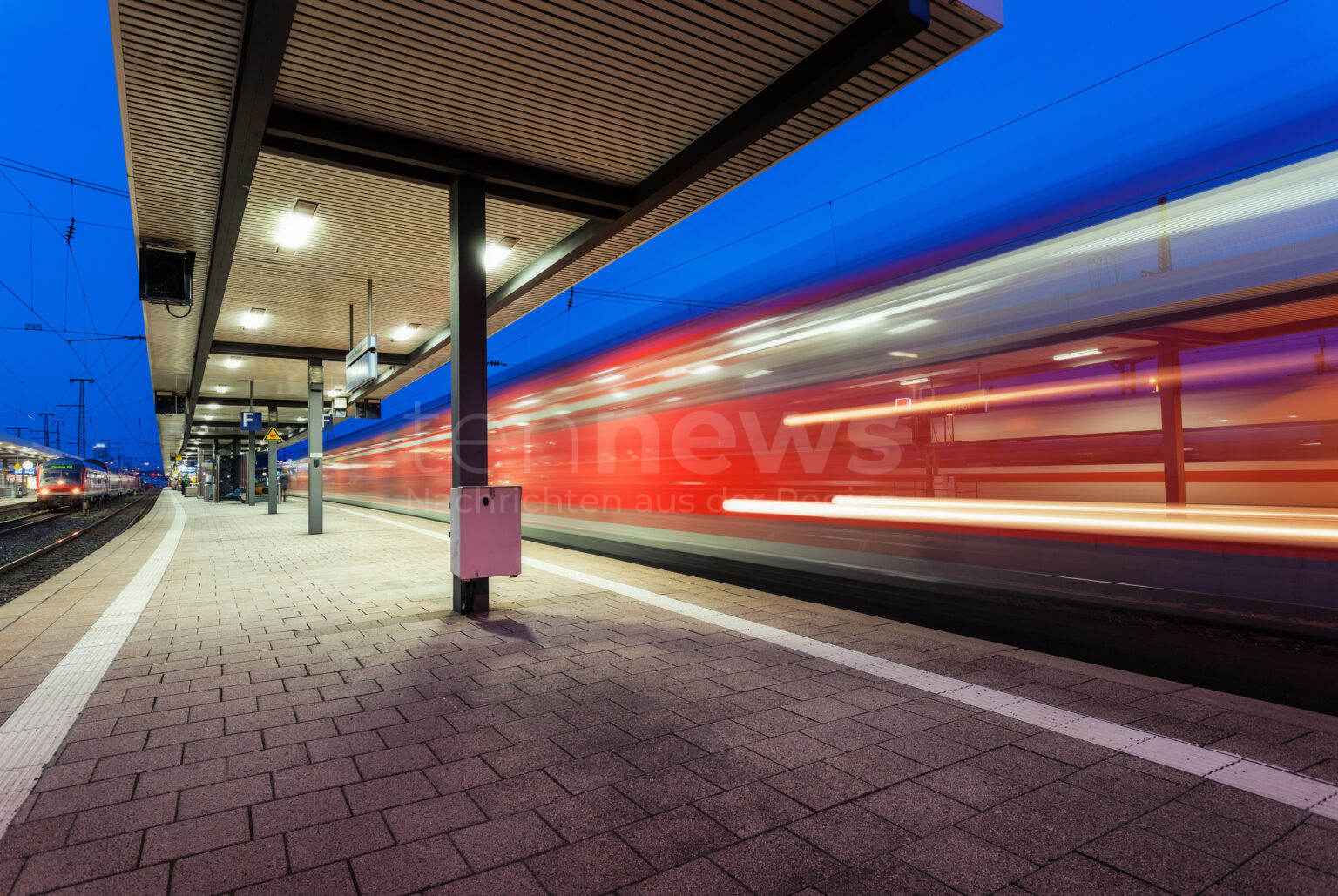 EICHSTÄTT – Eine Baumaßnahme der Bahn am Freitag (18.04.2025) sorgt für Fahrplanänderungen mit Schienenersatzverkehr zwischen Eichstätt und Ingolstadt 🚧🚌