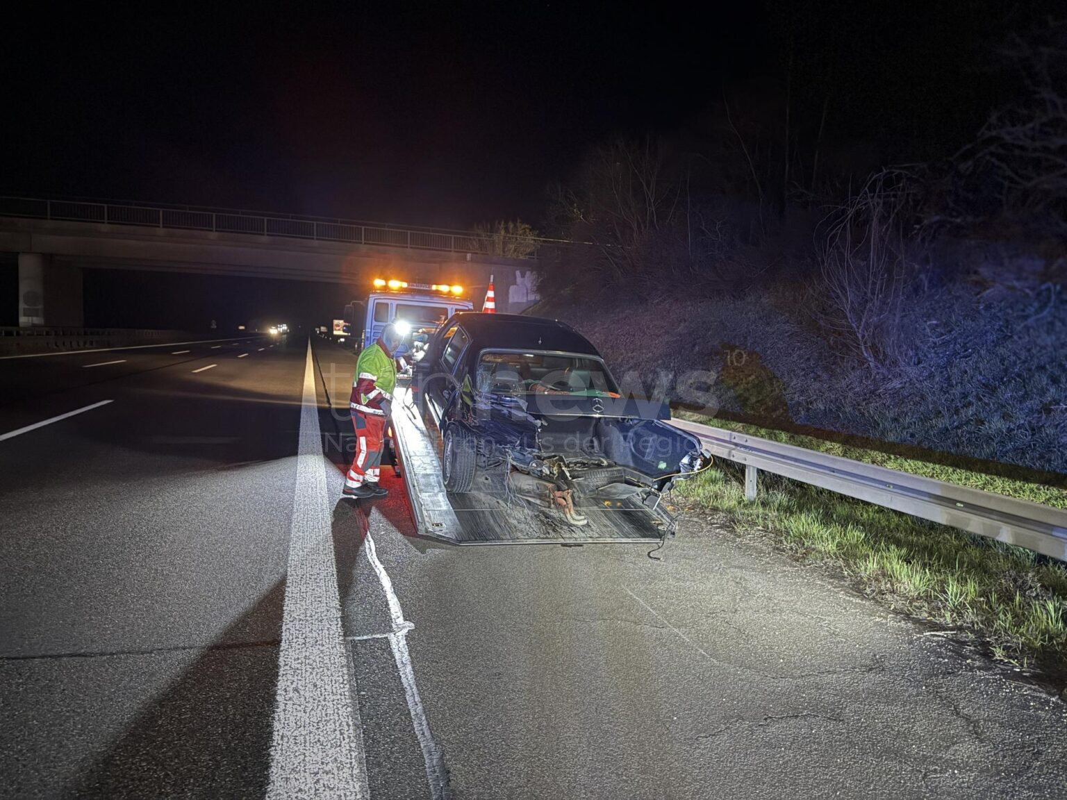🚔 INGOLSTADT – Geisterfahrer auf der A9 sorgt am Mittwoch (19.03.2025) für schweren Unfall. Mehrere Fahrzeuge kollidieren, Falschfahrer später gestoppt. 🚗💥
