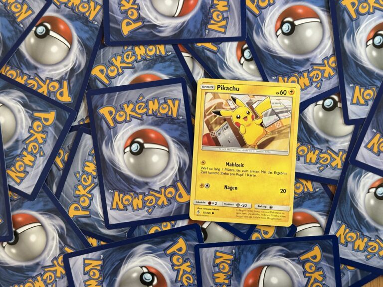 EICHSTÄTT – Montag (14.04.2025): Frau stiehlt Pokémon-Karten in Buchhandlung – Polizei bittet um Hinweise 📚🕵‍♂