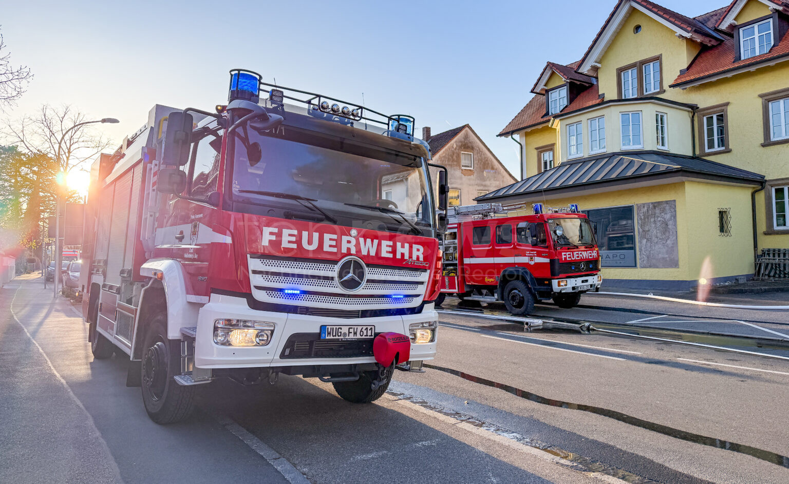 ALLMANNSHOFEN - 🔥 Brand durch Staubsaugerroboter am Freitagmorgen (10.05.2025)! Bewohnerin entdeckt nach Nachtschicht verrußtes Haus - Wohnung unbewohnbar, Schadenshöhe noch unklar! 🤖