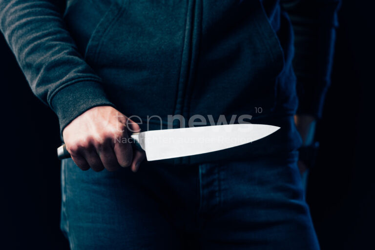 WEILHEIM IN OBERBAYERN - 👊 Schlägerei am Donnerstag (06.06.2025) eskaliert! Drei betrunkene Männer (40-50) prügeln sich - Polizei findet Messer! 👮