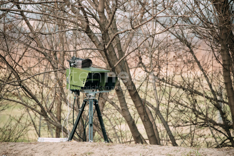LANDKREIS REGENSBURG - 🚨 Die Polizei führte Geschwindigkeitskontrollen in der Oberpfalz durch. Bei der Geschwindigkeitskontrolle wurden 48 Temposünder und ein schneller Radfahrer (49 km/h) erwischt! 🚲