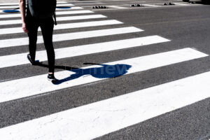 SCHROBENHAUSEN - 🚶 Horror-Unfall am Samstag (02.08.2025) am Zebrastreifen! Senior (85) überfährt Fußgängerin (74) - schwer verletzt! 🚑