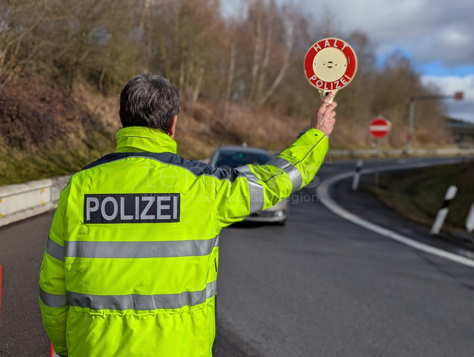 WAIDHAUS - 🛂 Donnerstag (23.05.2025): Georgier ohne gültige Dokumente an Grenze gestoppt – Rückweisung nach Tschechien, Anzeige folgt! 🚍