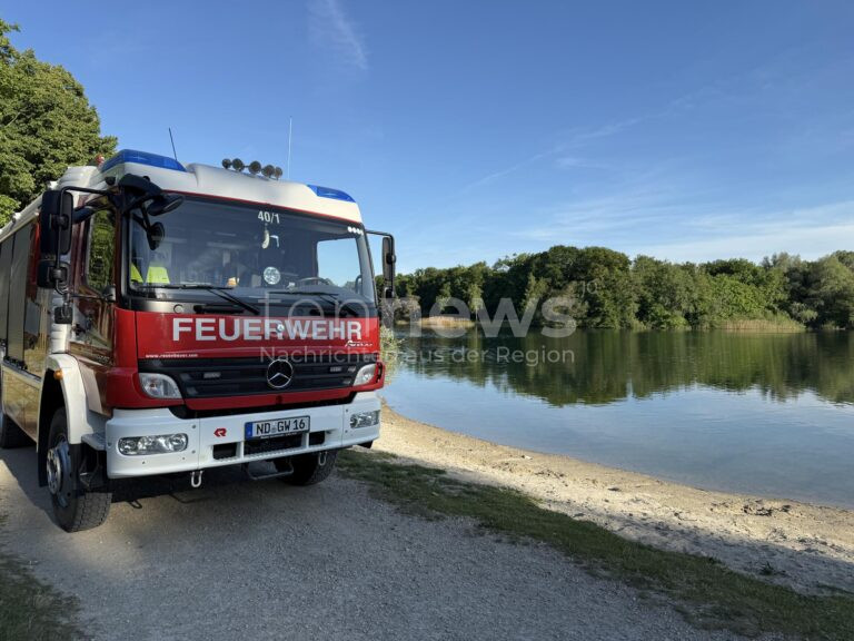 FRIEDBERG - 🚗 Pkw-Fahrer fuhr Feuerwehrfrau am Samstag (31.05.2025) leicht an und beleidigte sie. Polizei ermittelt und sucht Zeugen. ☎