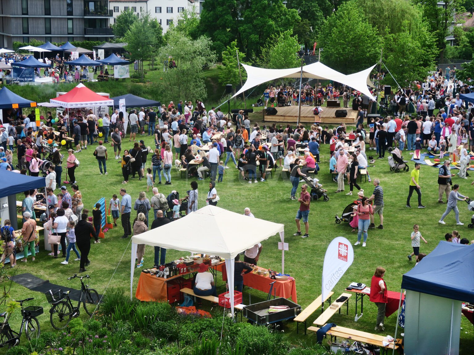 PFAFFENHOFEN AN DER ILM – Musik, Aktionen & Infos beim Neubürgerfest 🎉👋 am Sonntag, 18. Mai im Bürgerpark – für alle, die ankommen oder nur mitfeiern wollen!