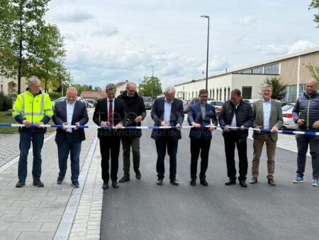 SCHROBENHAUSEN - 🏗️ Montag (05.05.2025): Bauerstraße nach Straßensanierung mit belastetem Unterbau erfolgreich fertiggestellt! 🚧