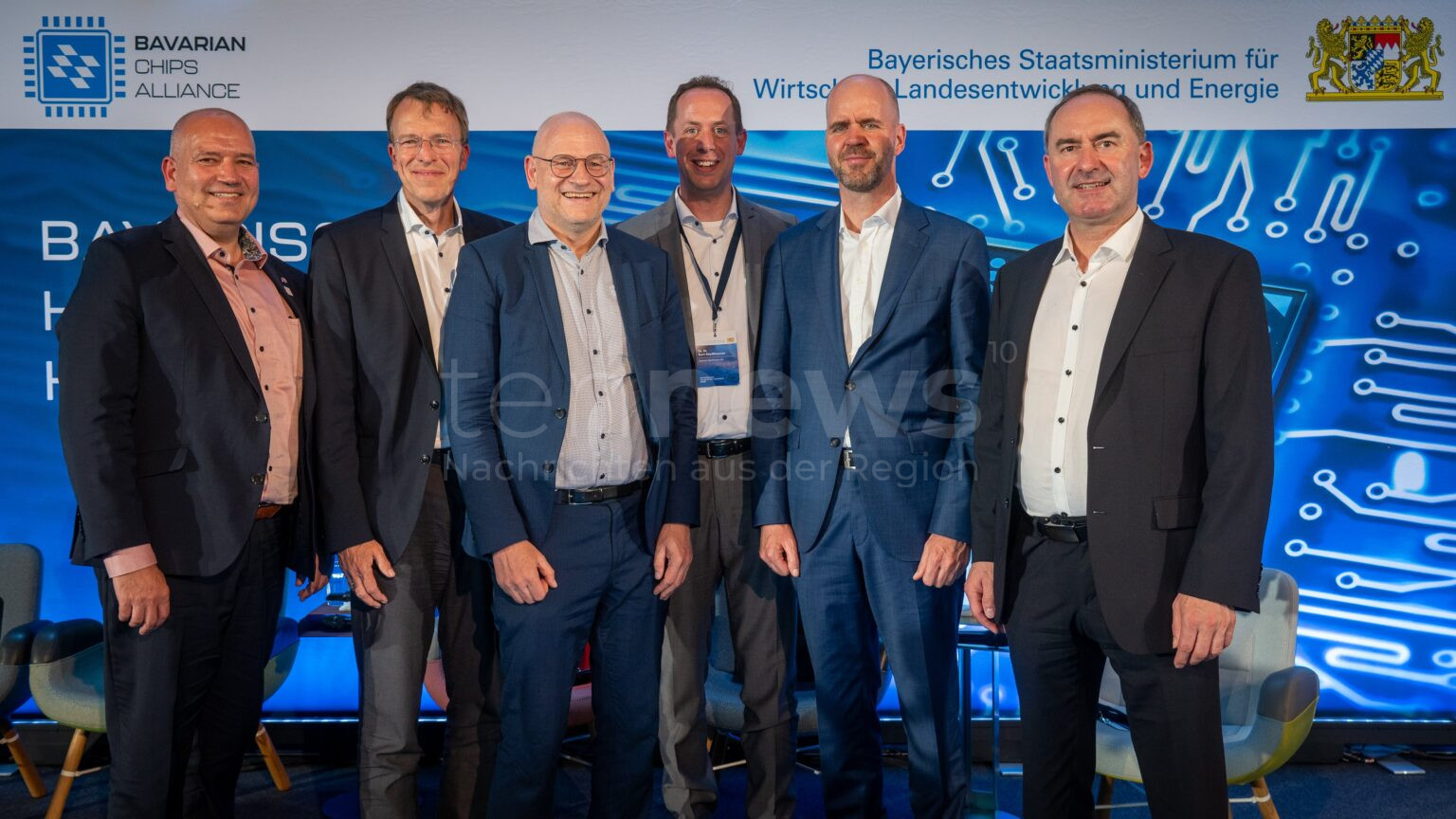 MÜNCHEN - 💡 4. Bayerischer Halbleiterkongress stärkt Innovationen in der Mikroelektronik. Staatsregierung investiert 80 Mio. Euro in Forschung. 🔬