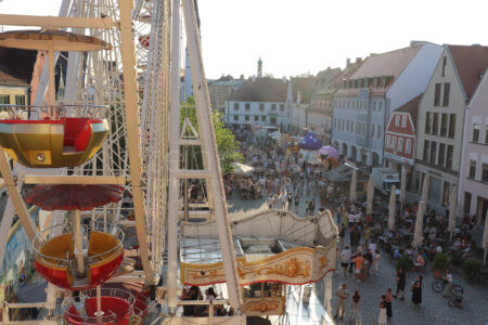 PFAFFENHOFEN AN DER ILM - 🎵 Lange Nächte der Kunst und Musik am 27./28.06.2025! Kostenloses Festival verwandelt Innenstadt in Festivalgelände! 🎨