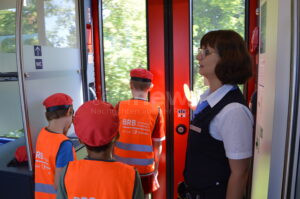 AUGSBURG - 🚂 Bahn hautnah am Sonntag (29.06.2025): Kids Express begeistert mit Durchsagen im Führerstand und Fahrt zur historischen Drehscheibe! 👧👦