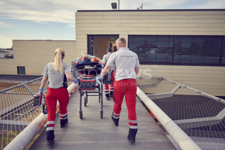FILDERSTADT – 🚁 Patientenübergabe wird „SINNHAFT“: DRF Luftrettung führt am 26.06.2025 bundesweit neue Sicherheitsstruktur ein – für Klinikübergaben ohne Lücken. ✅
