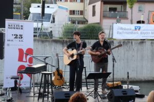 PFAFFENHOFEN AN DER ILM - 🎬 Kultursommer 2025 eröffnet: Musik, Kurzfilme & Sommerabend auf der Ilminsel – Programm bis 3. August! 🎶