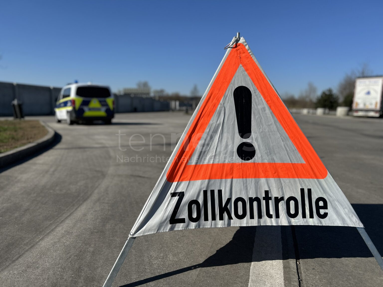 AUGSBURG – 💶 Hauptzollamt erzielt 2024 Rekordeinnahmen und geht massiv gegen Schwarzarbeit vor – Info-Tag am 19.07.2025. 👮