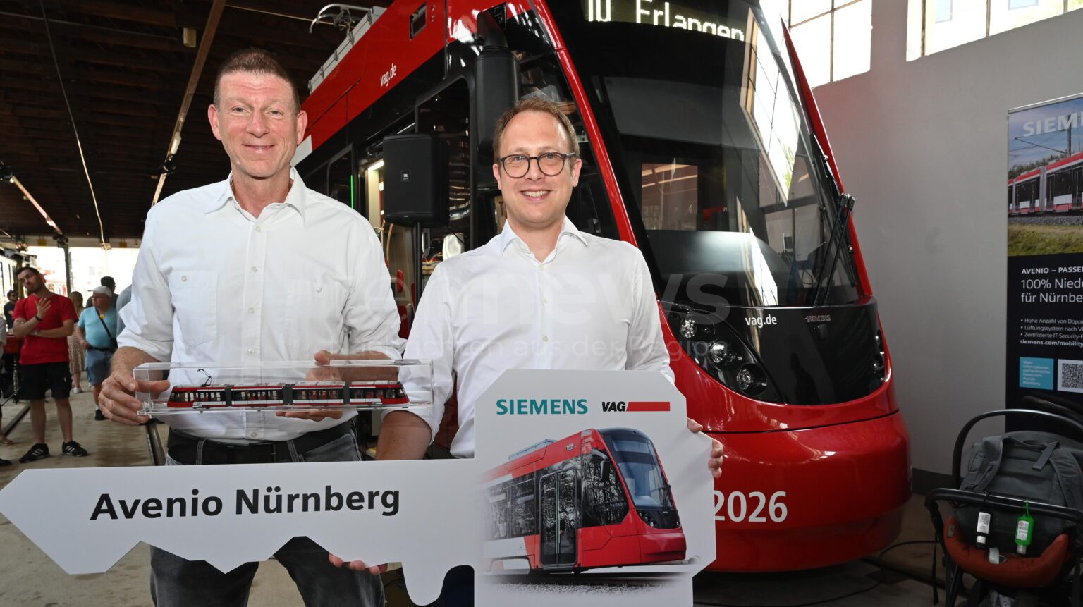 NÜRNBERG - 🚋 Erste Flotte neuer Straßenbahnen komplett! VAG setzt 26 neue Avenio-Fahrzeuge ein - weitere 14 bis 2028 geplant! ✨