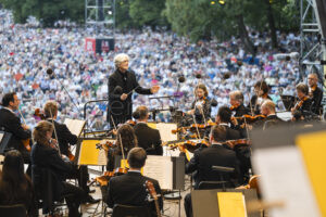 NÜRNBERG - 🎼 Klassik Open Air am Sonntag (27.07.2025)! Bayernstraße wird für Zehntausende Besucher gesperrt - Verkehrskonzept gilt! 🚧