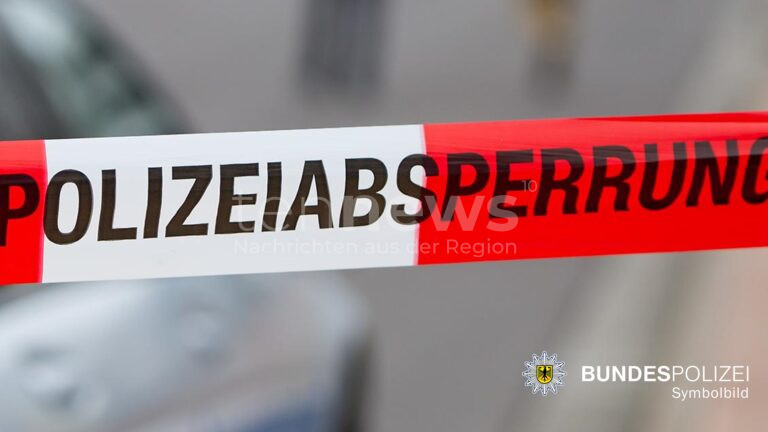 MÜNCHEN - 🚨 S-Bahn-Evakuierung am Dienstag (01.07.2025) wegen Koffer ohne Besitzer – Entschärfer geben Entwarnung: Kleidung und Schinken im Gepäck! 🎒