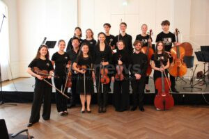 BAMBERG - 🎻 Bundespreis beim Orchesterwettbewerb: Junges Kammerorchester Bamberg gewinnt am 17.06.2025 in Mainz den dritten Platz! 🏅