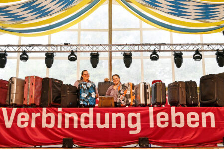 KARLSFELD - 🛍️ Fundsachen-Auktion am Samstag (12.07.2025) beim Siedlerfest! Airport München versteigert verlorene Gegenstände! ✈️