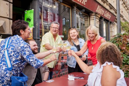 FÜRTH - 🍺 Kulinarische Stadtführung am Freitag (18.07.2025)! "Wenn's dämmert, geht's zum Schoppen" - Anmeldung noch bis Donnerstag! 🌆
