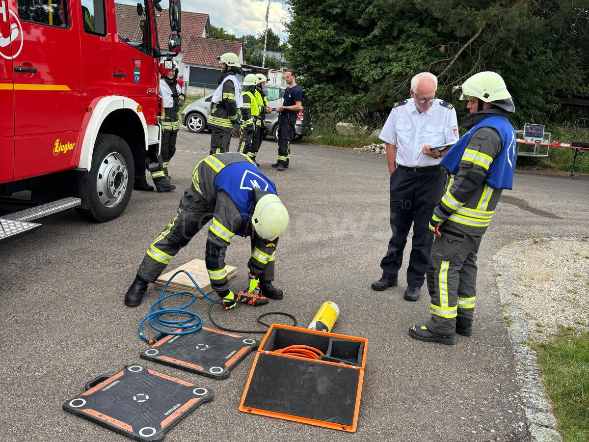WAIDHOFEN - 🚒 Erfolgreiche Leistungsprüfung am Freitag (27.06.2025)! 15 Feuerwehr-Kameraden bestehen Hilfeleistungseinsatz-Test souverän! 🏆