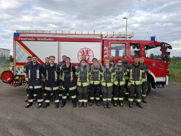 WAIDHOFEN - 🚒 Erfolgreiche Leistungsprüfung am Freitag (27.06.2025)! 15 Feuerwehr-Kameraden bestehen Hilfeleistungseinsatz-Test souverän! 🏆