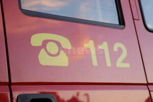 B16A BEI MÜNCHSMÜNSTER - 🚜 Verkehrsunfall auf der B16A am Freitag (25.07.2025)! Getreide verteilt sich nach Kipp-Unfall – Vollsperrung. 🛑