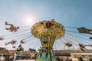 PFAFFENHOFEN – Freitag (25.07.2025): 75. Volksfest Pfaffenhofen mit Musik, Fahrspaß, Bio-Bier & Jubiläumsprogramm – Highlight: Dartabend & Feuerwerk 🎯🍻🎆