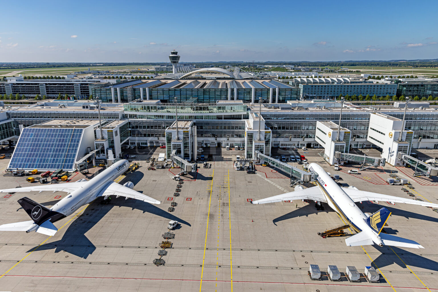 MÜNCHEN - ✈️ Flughafen München meldet bis Juni 2025 fast 20 Mio. Passagiere – starkes Wachstum bei USA- & Asienflügen, hohe Effizienz an den Kontrollen! 📈