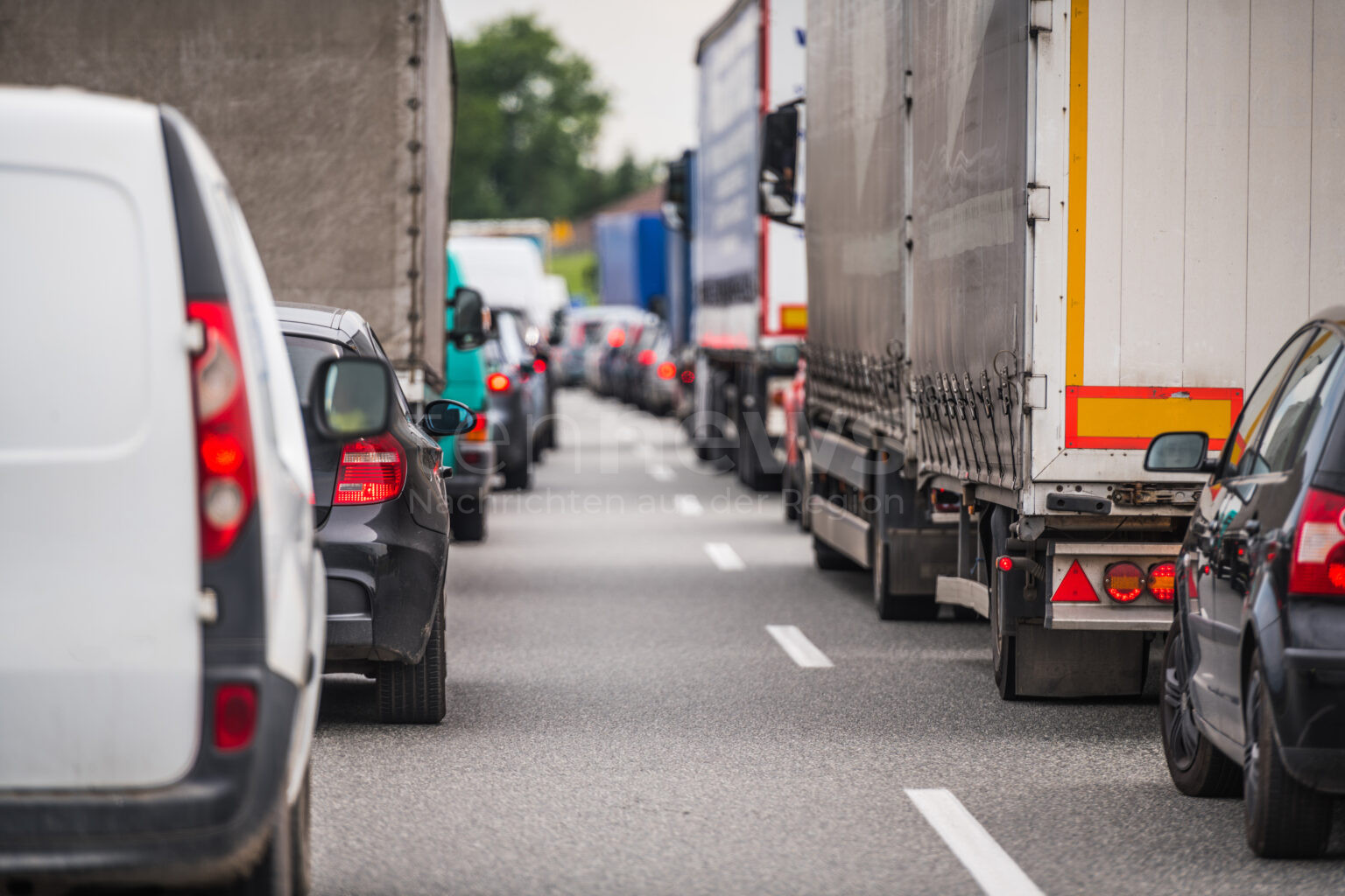A95 BEI STARNBERG - 💒 Hochzeitskorso blockiert am Samstag (19.07.2025) komplette Autobahn! Bräutigam (24) verliert Führerschein nach dreister Nötigung! 🚔