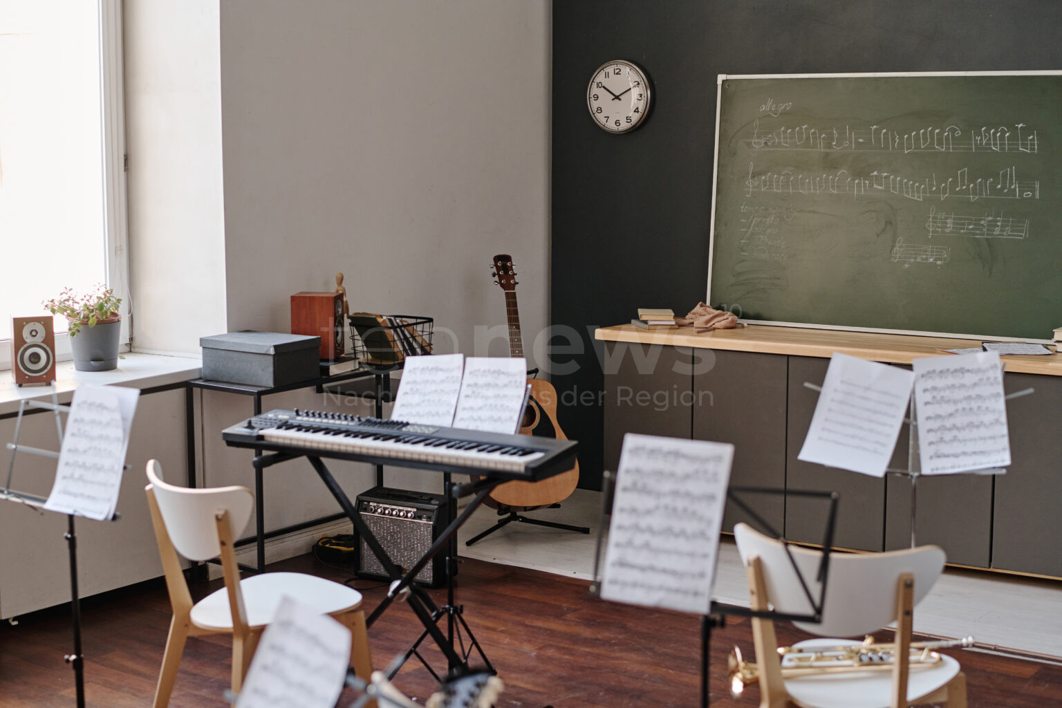 REGENSBURG - 🎵 Morgen Jahresabschlusskonzert (27.07.2025) um 19 Uhr! Sing- und Musikschule im Vielberth-Gebäude - Eintritt frei! 🎼