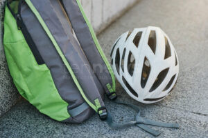 UNTERMEITINGEN - 🚴 Schwerer Fahrradsturz am Montag (07.07.2025)! Junge (9) ohne Helm schwer verletzt - Polizei mahnt zum Tragen eines Kopfschutzes! ⛑️