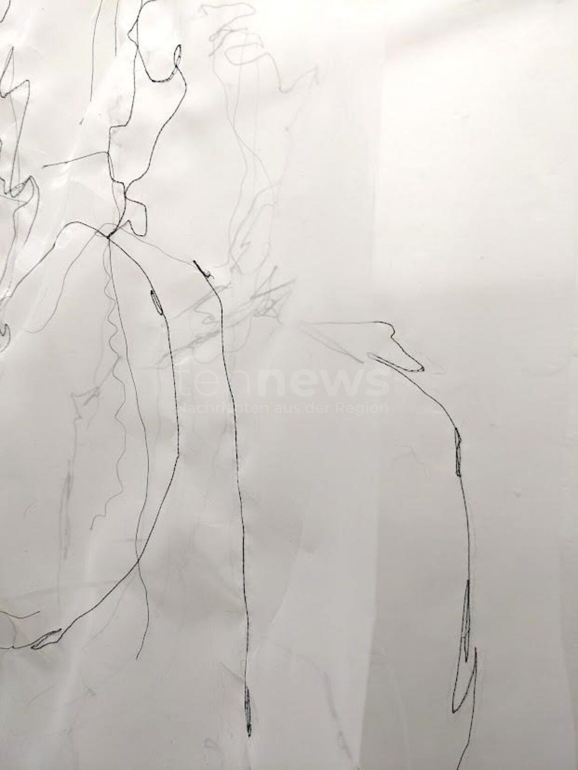 REGENSBURG - 🎨 Morgen neue Ausstellung (29.07.2025)! Hannah Slonina zeigt "Ghosts of Transit" in kleinster Galerie - Vernissage 19 Uhr! 👻