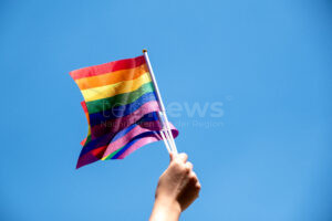 REGENSBURG - 🏳️‍🌈 Friedlicher CSD am Samstag (05.07.2025)! 4.000 Menschen feiern störungsfrei durch die Altstadt - Polizei zufrieden! ✨