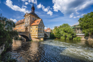 BAMBERG - 🎭 Neuer Kulturhof feiert am Samstag (26.07.2025) Eröffnung! Kostenloses Kulturfest auf dem Lagarde Campus bis 22 Uhr! 🎪