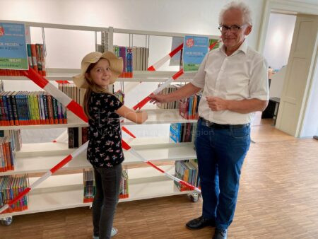 SCHROBENHAUSEN - 📚 Sommerferien-Leseclub: Spannende Lesungen, kreative Challenges und tolle Preise – jetzt anmelden und Lesespaß erleben! 👑