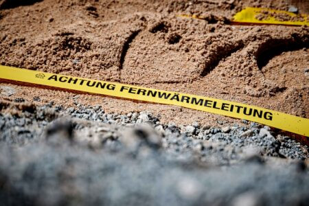 BAMBERG - 🚧 Tiefbauarbeiten am Margaretendamm ab Montag (04.08.2025): Einbahnregelung und Umleitung bis 12. September! 🛑