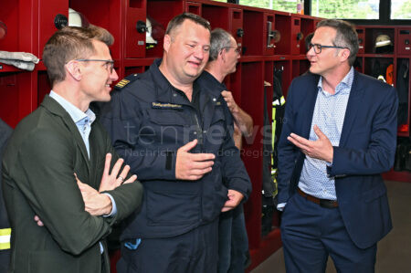 KAUFBEUREN - 🚒 Delegation aus Nördlingen besucht neue Feuerwehrwache: Praxisnahe Einblicke, Technik und Inspiration für den geplanten Neubau! 🏗️