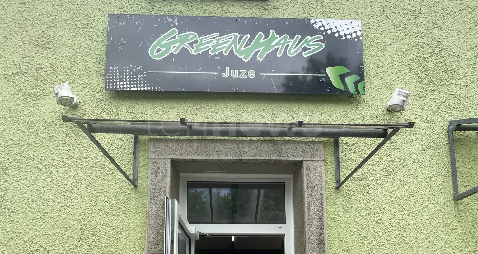 SCHROBENHAUSEN - 🎉 Kreisjugendring übernimmt Jugendzentrum GreenHaus am Donnerstag (01.08.2025)! Neustart nach Hochwasserschäden! 🏠
