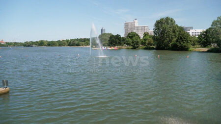 NÜRNBERG - 🏊 Neue Badeaufsicht startet ab Mitte August 2025! Wasserwacht überwacht erstmals Norikusbucht am Wöhrder See - Pilotprojekt bis September! 🚑