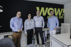 GARITZ - 🎨 20 Jahre Kreativagentur "einseinsvier"! OB Dr. Vogel besuchte das Design-Unternehmen in alter Metzgerei! 🏢