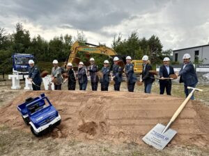BONN - 🏗️ THW-Bauprogramm nimmt Fahrt auf! Neun Spatenstiche bis Ende August 2025 für moderne Ortsverbände geplant! 🚧