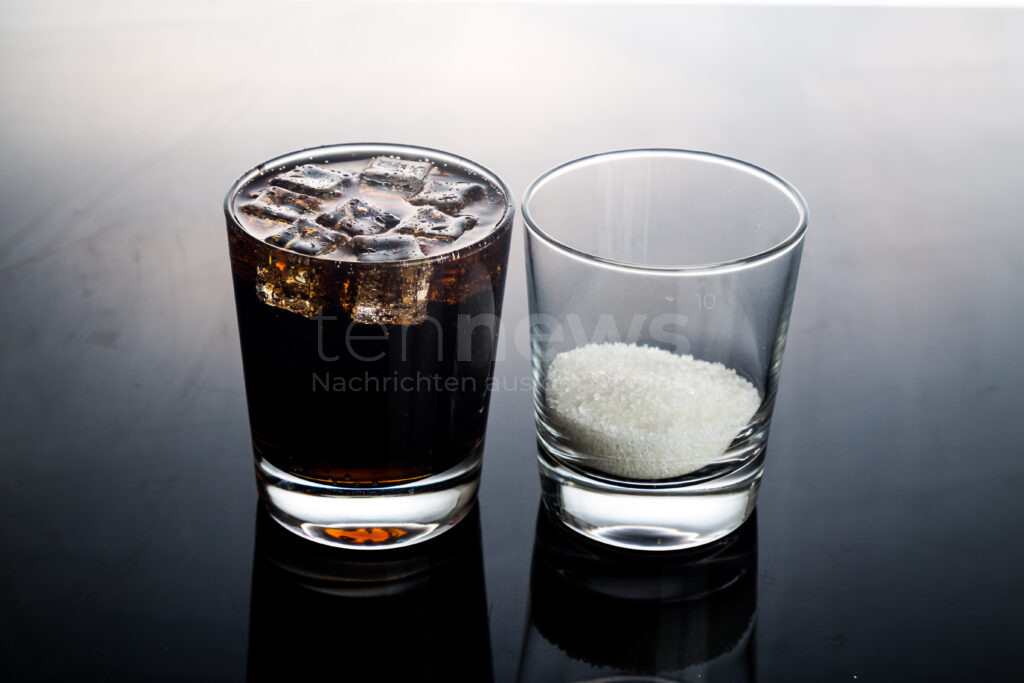 🥤 Studie warnt: Light-Getränke erhöhen Diabetes-Risiko um 38 Prozent - auch bei Normalgewicht! Erfahren Sie, warum künstliche Süßstoffe so gefährlich sind. ⚠