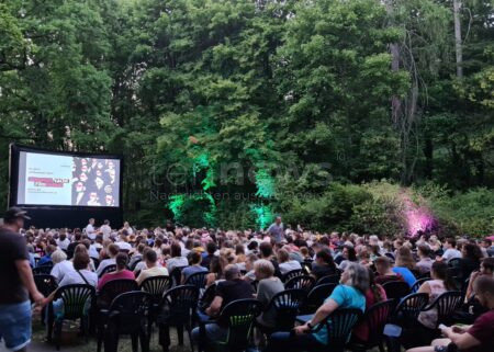 NÜRNBERG - 🎬 SommerNachtFilmFestival vom 18.-21. August 2025 im Tiergarten! Kino unter freuem Himmel mit vier Filmen neben Steinböcken und Affen! 🦌