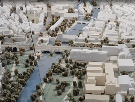 NÜRNBERG - 🏙️ Altstadtmodell-Ausstellung ab 6. August: Stadtplanungsamt zeigt Entwicklung der Altstadt im Offenen Büro! 🗺️
