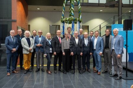 🏗️ WÜRZBURG - Richtfest am Mittwoch (24.09.2025) für 60-Millionen-Euro-Neubau des Helmholtz-Instituts! RNA-Forschung stärkt Bayern als Spitzenstandort! 🧬