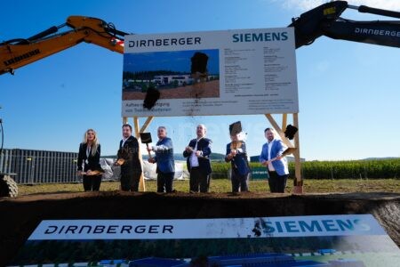 LUHE-WILDENAU - Spatenstich für Siemens Mobility Batteriewerk! 200 neue Jobs und 2,6 Millionen Euro Förderung für Zukunftstechnologie!