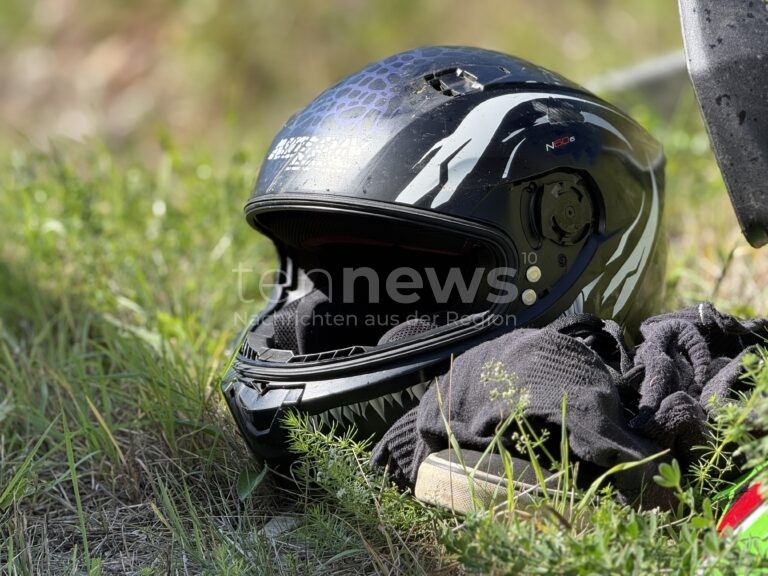 ANSBACH - Tödlicher Unfall am Donnerstag (18.09.2025) auf Süd-Ost-Tangente! Motorradfahrer (31) stirbt bei Überholmanöver - Reanimation erfolglos!